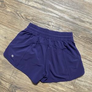 Lululemon tracker shorts size 8